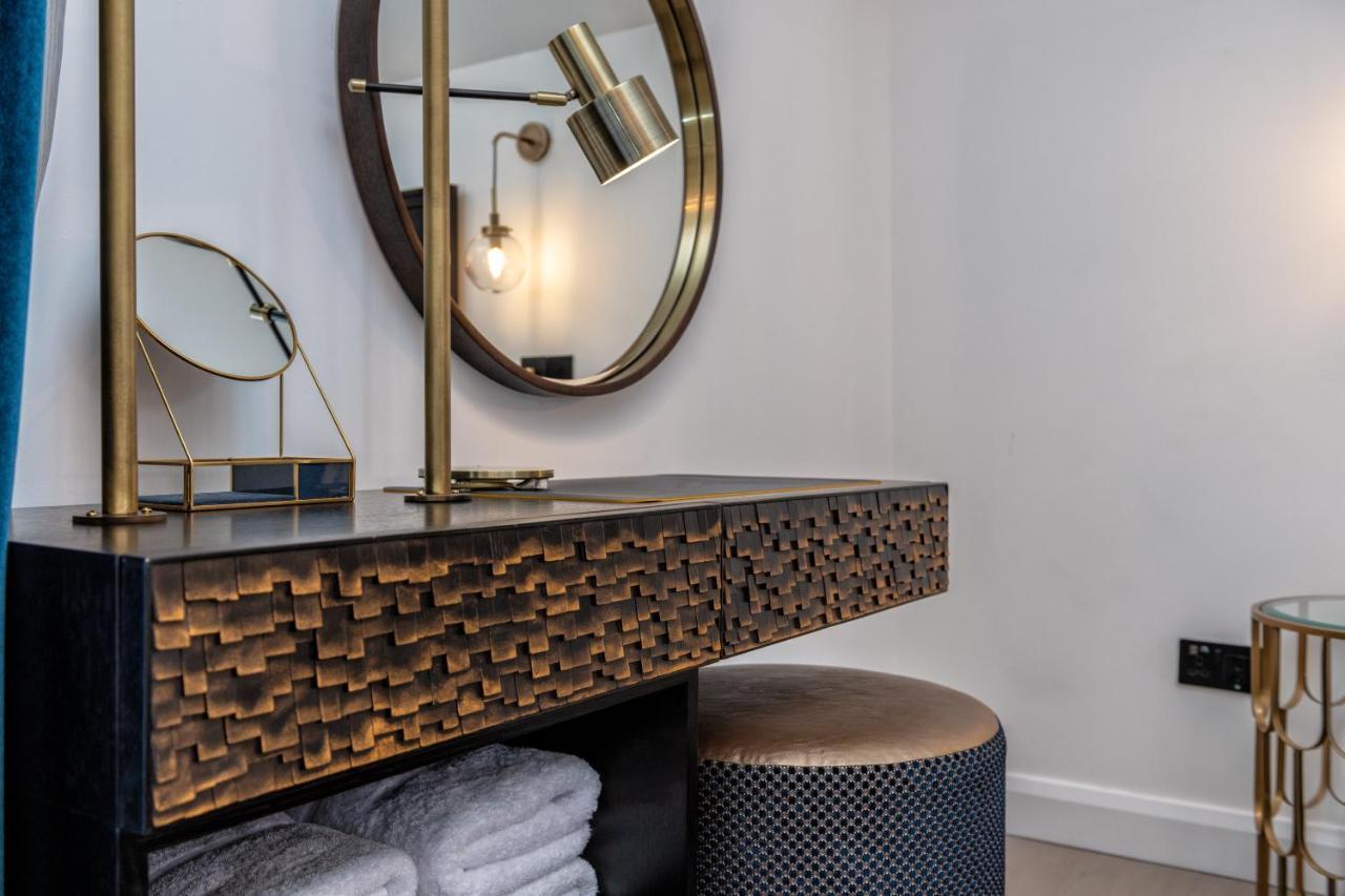 Pamper Yourself In Our Double Sized Copper Tub -2 Bedroom Villa Inverness Exteriér fotografie
