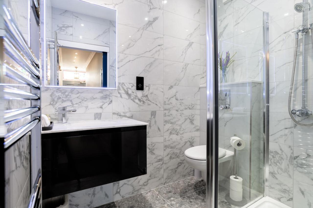 Pamper Yourself In Our Double Sized Copper Tub -2 Bedroom Villa Inverness Exteriér fotografie